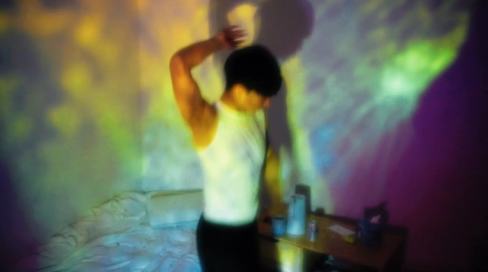 HE:R — image 1